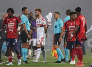 Jogo do Flamengo na Libertadores é cancelado por atos de vandalismo Jogo do Flamengo na Libertadores é cancelado por atos de vandalismo