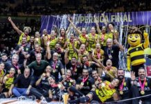 Praia Clube bate Minas e fatura título da Superliga Feminina de vôlei Praia Clube bate Minas e fatura título da Superliga Feminina de vôlei