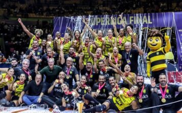 Praia Clube bate Minas e fatura título da Superliga Feminina de vôlei Praia Clube bate Minas e fatura título da Superliga Feminina de vôlei