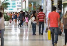 Atividade econômica cai 0,7% em março em razão da guerra do Irã