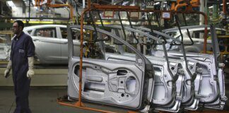 Indústria nacional varia 0,1% em março e acumula alta de 3,1% em 2026