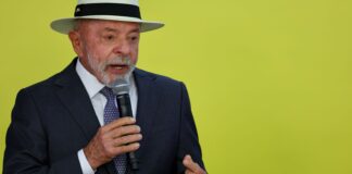 Presidente Lula homenageia mães e lembra da perseverança de D. Lindu