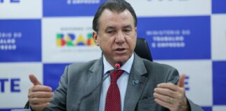 Brasil fecha 2025 com aumento de 5% no estoque de empregos
