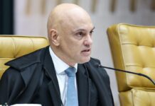 Moraes pede manifestação da PGR sobre recusa de Flávio em depor