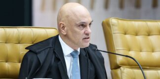 Moraes pede manifestação da PGR sobre recusa de Flávio em depor