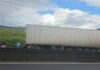 Acidente Com Carreta Interdita BR-324 E Provoca Grande Congestionamento Em Simões Filho Acidente Com Carreta Interdita BR-324 E Provoca Grande Congestionamento Em Simões Filho