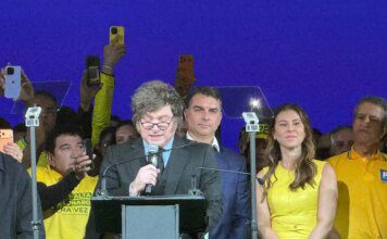 Após ofensas de Milei a Lula, Itamaraty chama embaixador para consulta Após ofensas de Milei a Lula, Itamaraty chama embaixador para consulta