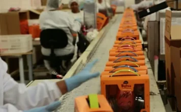 Cacau Show abre vaga de emprego com veículo da empresa e pacote completo de benefícios; veja como se candidatar