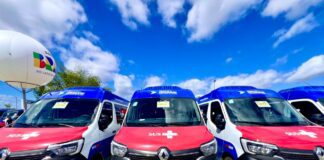 Itaberaba recebe nova van para reforçar o transporte de pacientes do Tratamento Fora de Domicílio