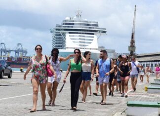 Salvador Recebe Mais De 114 Mil Turistas Estrangeiros No Primeiro Semestre Salvador Recebe Mais De 114 Mil Turistas Estrangeiros No Primeiro Semestre