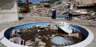 Venezuela já contabiliza 4.734 mortos e 16 mil feridos após terremotos Venezuela já contabiliza 4.734 mortos e 16 mil feridos após terremotos