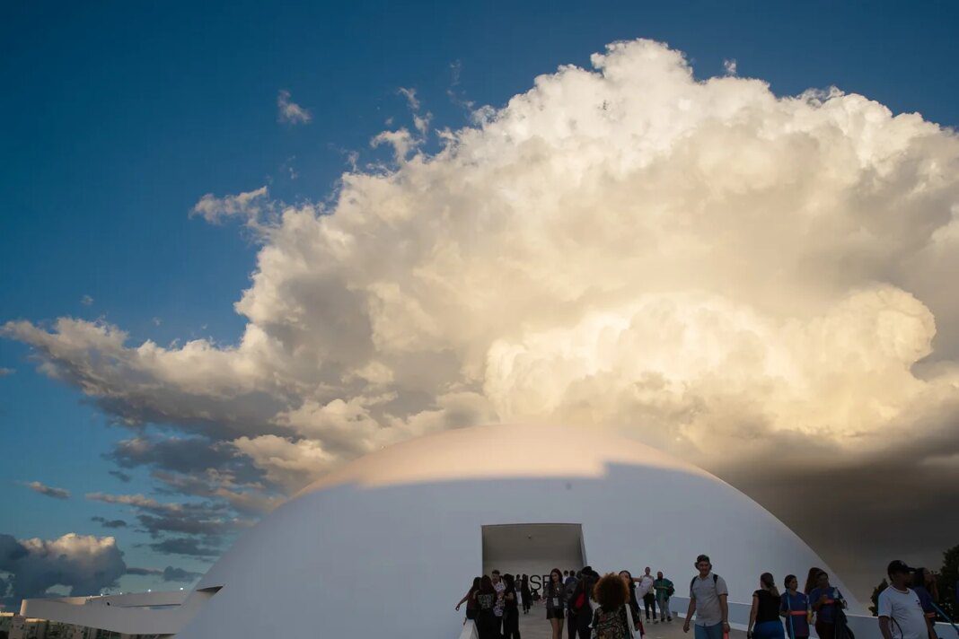 metropoles-fashion-design-museu-nacional.jpg
