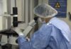 Como cientistas “curaram” pacientes infectados com HIV
