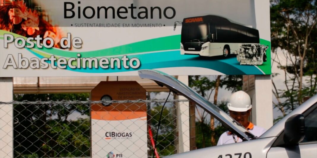 1079288-itaipu20-20inauguraC3A7C3A3o20da20planta20de20biogC3A1s-15_1.jpg