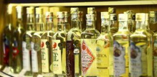 Cresce o número de estabelecimentos na cadeia produtiva da cachaça