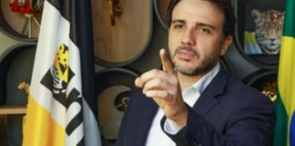 Renan Santos, fundador do MBL, chega a sua 1ª disputa eleitoral