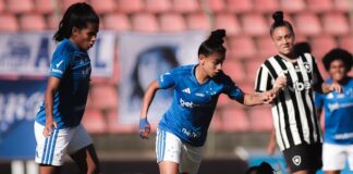 Cruzeiro vence Botafogo no Brasileirão Feminino Cruzeiro vence Botafogo no Brasileirão Feminino