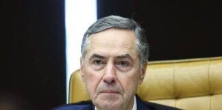 Ex-presidente Do STF é Internado Após Intoxicação Alimentar Na França