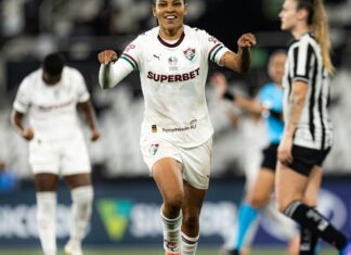 Fluminense domina, vence e complica Botafogo no Brasileirão Feminino Fluminense domina, vence e complica Botafogo no Brasileirão Feminino
