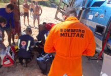 Vítima De Afogamento é Resgatada Na Praia De Itapuã, Em Salvador Vítima De Afogamento é Resgatada Na Praia De Itapuã, Em Salvador