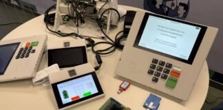 Você Já Viu Uma Urna Eletrônica Por Dentro? TRE-BA Abre Equipamento E Mostra Como Funciona Você Já Viu Uma Urna Eletrônica Por Dentro? TRE-BA Abre Equipamento E Mostra Como Funciona