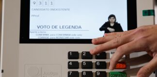 Acessibilidade: urna eletrônica passa por mudanças para eleições 2026