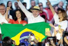 PT oficializa chapa Lula-Alckmin à reeleição presidencial