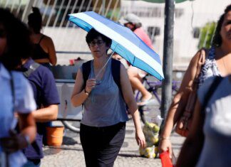 Salário mínimo deverá subir para R$ 1.741 em 2027