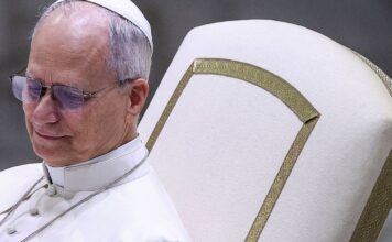 Papa Leão se reúne com vítimas de violência sexual na Igreja Católica
