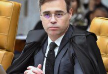 Mendonça homologa delação sobre repasses a filme acerca de Bolsonaro