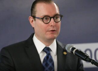 Zanin Determina Entrega De Celular De Vorcaro E Rebate Decisão De Mendonça