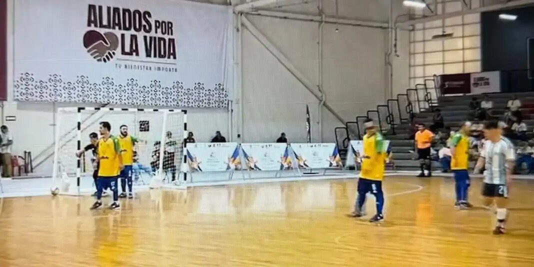 Contra a Argentina, Brasil é tetracampeão mundial de futsal down Contra a Argentina, Brasil é tetracampeão mundial de futsal down