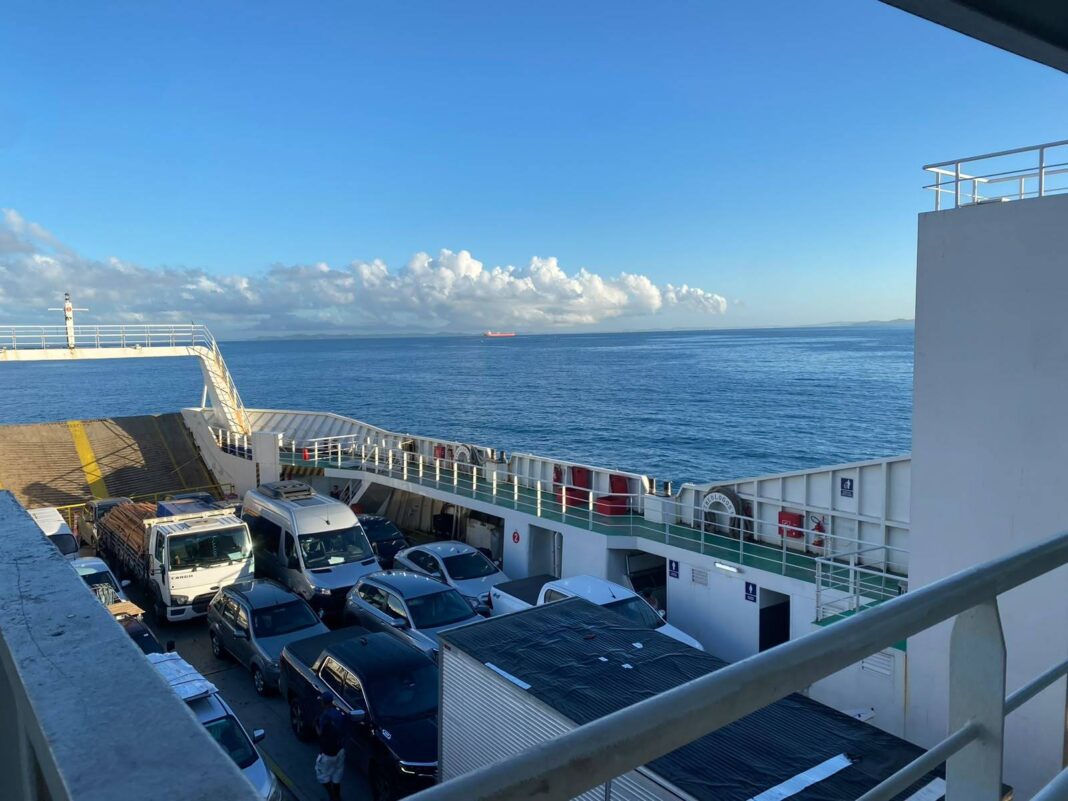 Feriadão: Ferry-boat Tem Espera De Mais De Quatro Horas Em Salvador