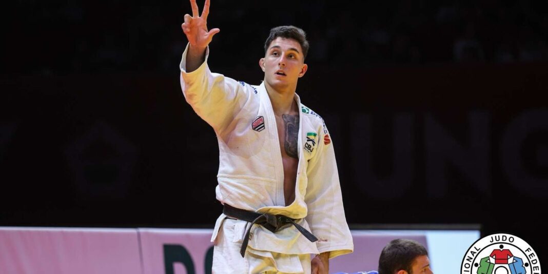 Guilherme Schimidt é ouro e país fecha Grand Slam de Guilherme Schimidt é ouro e país fecha Grand Slam de judô com 3 pódios