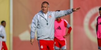 Internacional contrata técnico Eduardo Baptista até o fim da temporada Internacional contrata técnico Eduardo Baptista até o fim da temporada