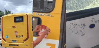 Novos ônibus De Salvador Sofrem Vandalismo Dias Após Começarem A Circular Novos ônibus De Salvador Sofrem Vandalismo Dias Após Começarem A Circular
