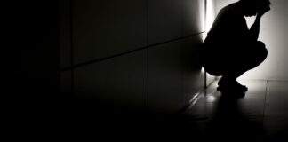 Prevenção ao suicídio: profissionais de saúde destacam riscos com bets