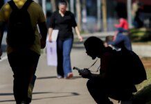 Percentual de jovens nem-nem no Brasil cai para 22,4%, mostra estudo