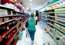 Cesta básica ficou mais barata em 25 capitais em agosto