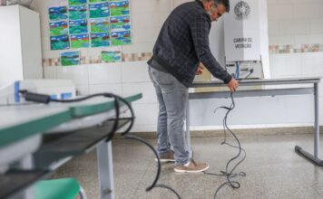 76 urnas eletrônicas precisaram ser substituídas no Paraná