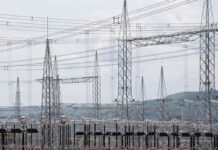 Aneel prevê três leilões de transmissão de energia em 2027