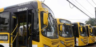 Após Quatro Dias, ônibus Voltam A Circular No Vale Das Pedrinhas Após Quatro Dias, ônibus Voltam A Circular No Vale Das Pedrinhas