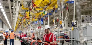 BYD reúne 48 vagas de emprego em Camaçari; veja cargos e benefícios oferecidos
