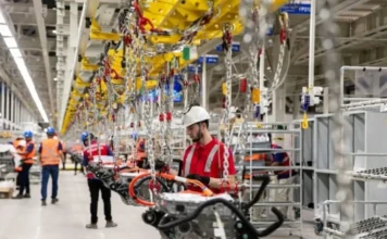 BYD reúne 48 vagas de emprego em Camaçari; veja cargos e benefícios oferecidos