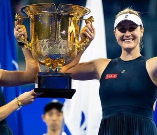 Dupla de Stefani fatura WTA 1000 de Pequim, o 5º título na temporada Dupla de Stefani fatura WTA 1000 de Pequim, o 5º título na temporada