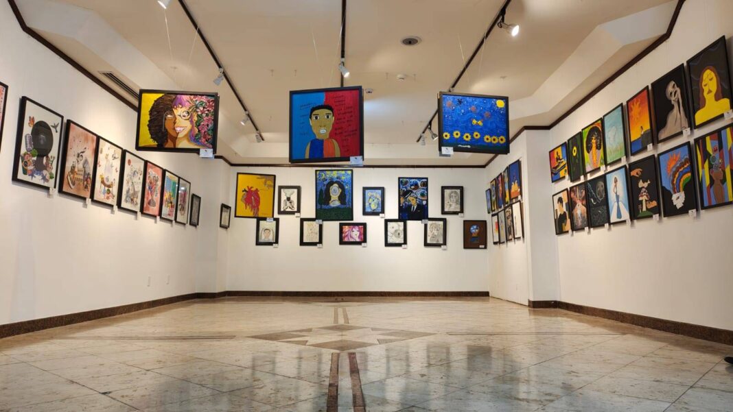 Exposição Com Obras De Estudantes Do CPM/Lobato é Aberta No Pelourinho Nesta Terça