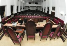 Presidente Do TJBA Ameaça Esvaziar Sessão Após Barulho; Entenda Presidente Do TJBA Ameaça Esvaziar Sessão Após Barulho; Entenda