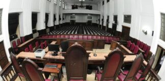 Presidente Do TJBA Ameaça Esvaziar Sessão Após Barulho; Entenda Presidente Do TJBA Ameaça Esvaziar Sessão Após Barulho; Entenda