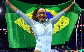 Rebeca Andrade conquista o tri no Mundial de Ginástica na Holanda Rebeca Andrade conquista o tri no Mundial de Ginástica na Holanda