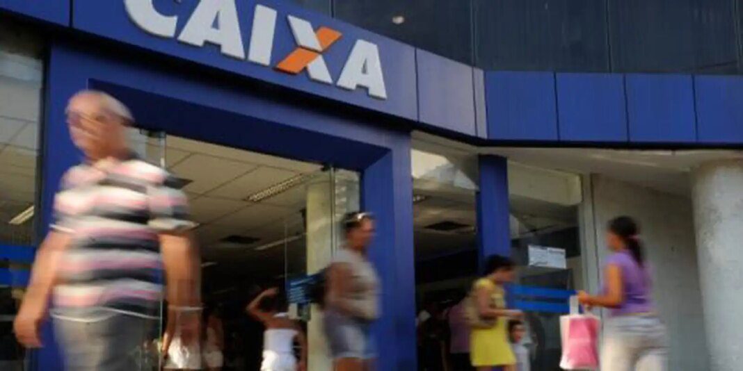 caixa_-_tania_rego_0_0.jpg